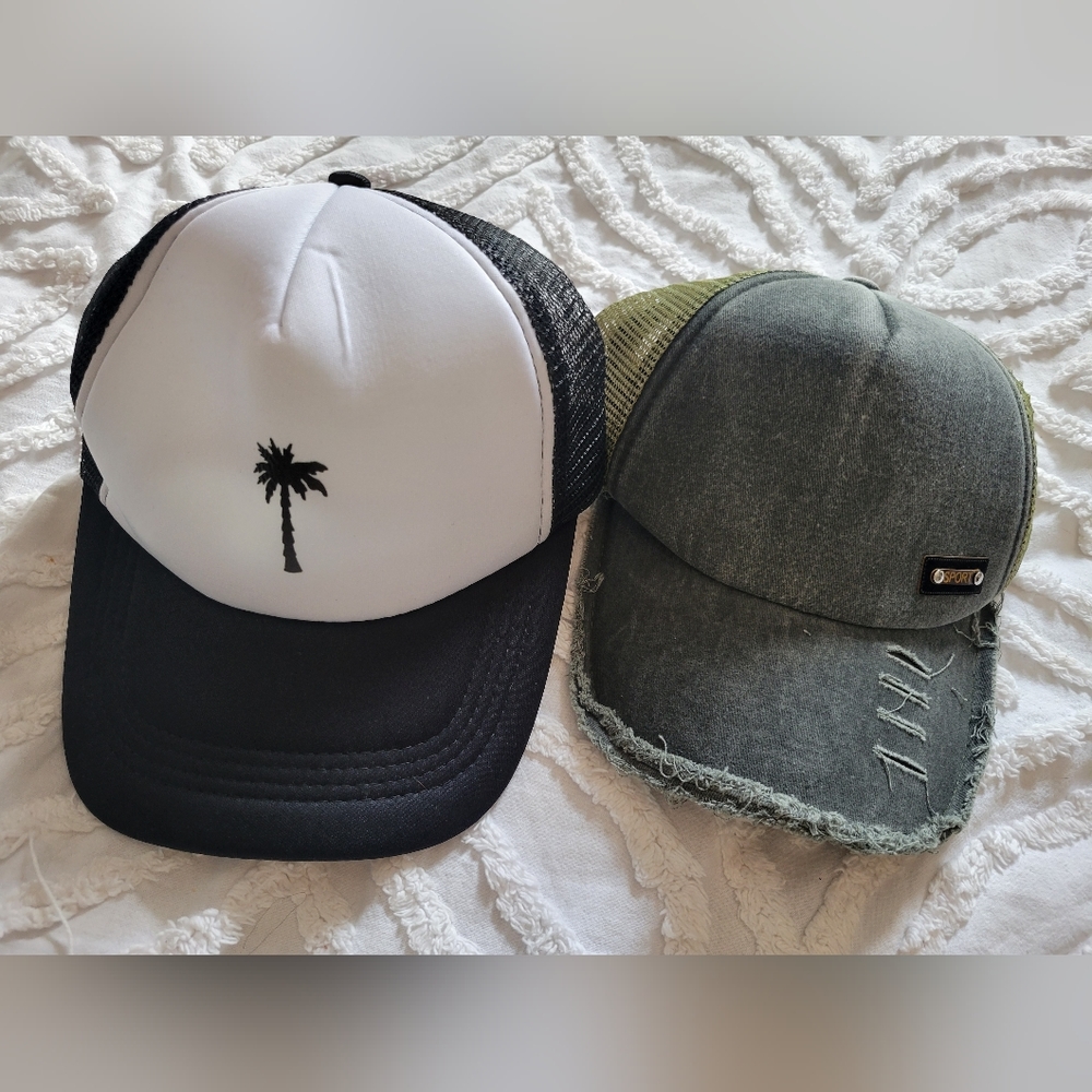 2 Hats Cute!